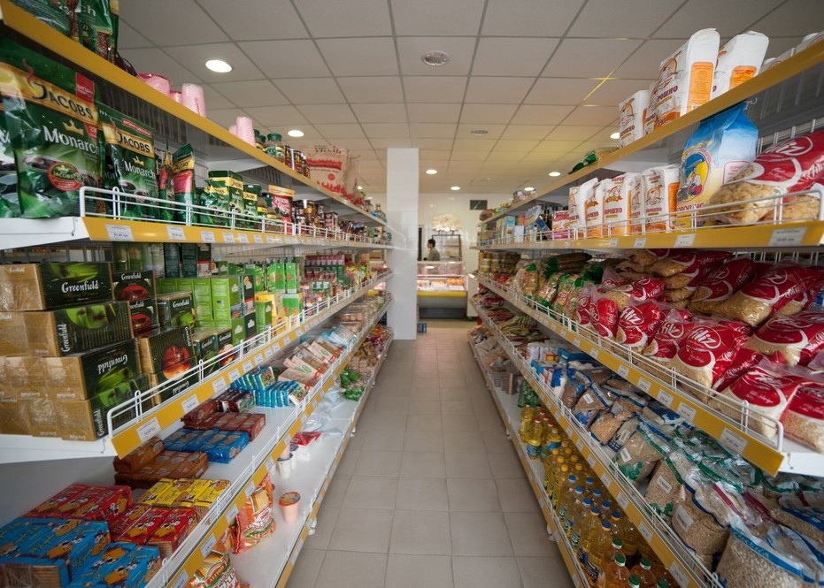 Магазин в пансионате Перчем