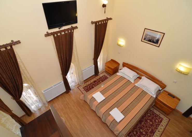 Номер в гостинице Перчем в Судаке