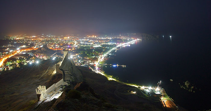 Ночной Судак Отдых в Судаке в Крыму без посредников